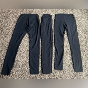 3) Victorias Secret Black Leggings  Sz S
